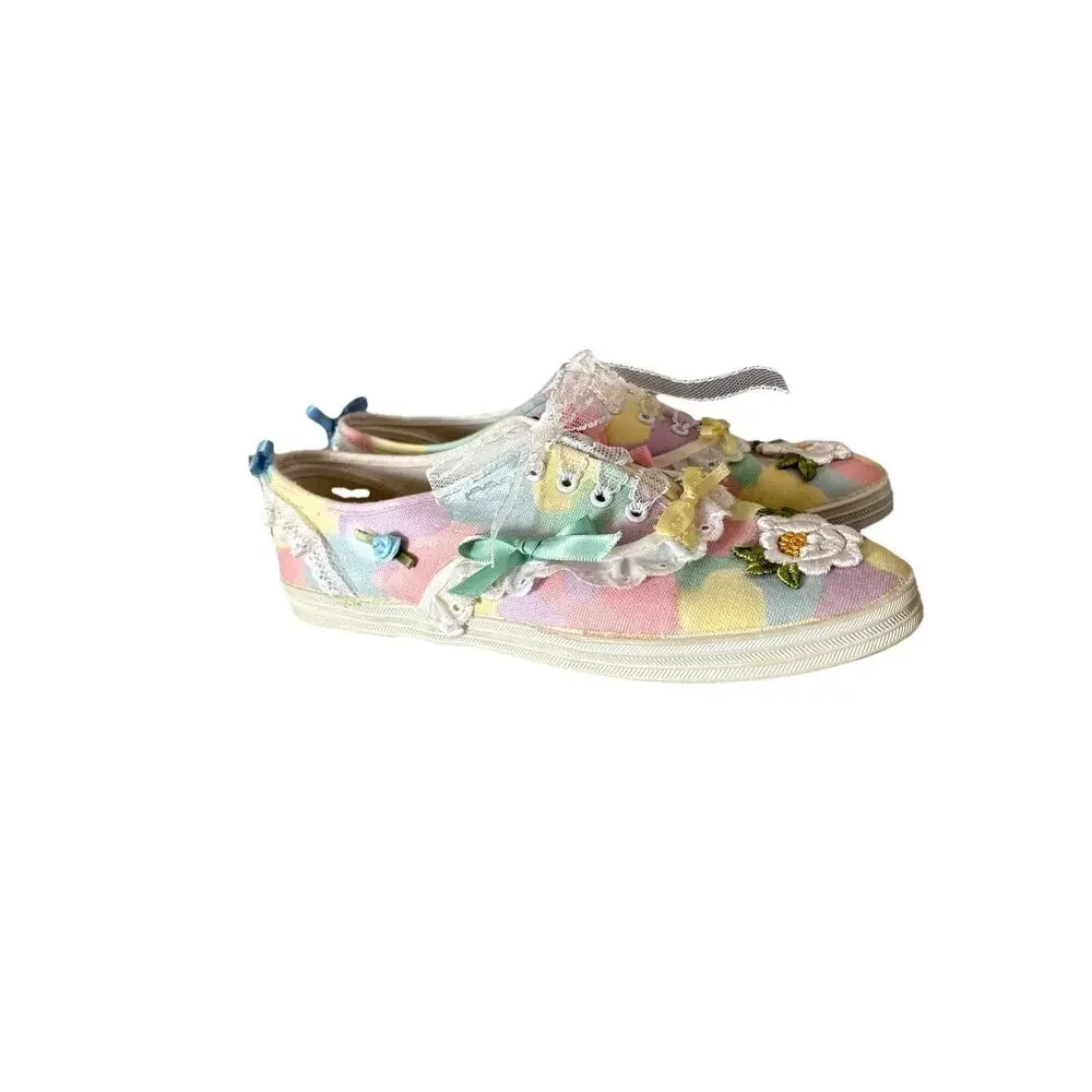 Vintage Cottagecore Embellished Canvas Sneakers Women’s Size 7 Handmade 90s